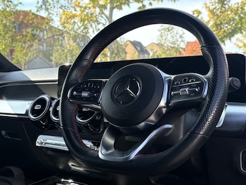 Used Mercedes-Benz GLB 2022 for sale - 79632659: Photo