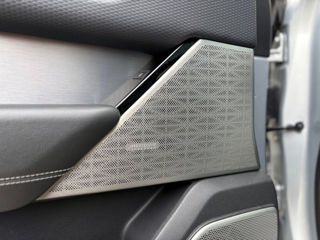 Used Land Rover Range Rover Velar 2021 for sale - 77976603: Photo 28