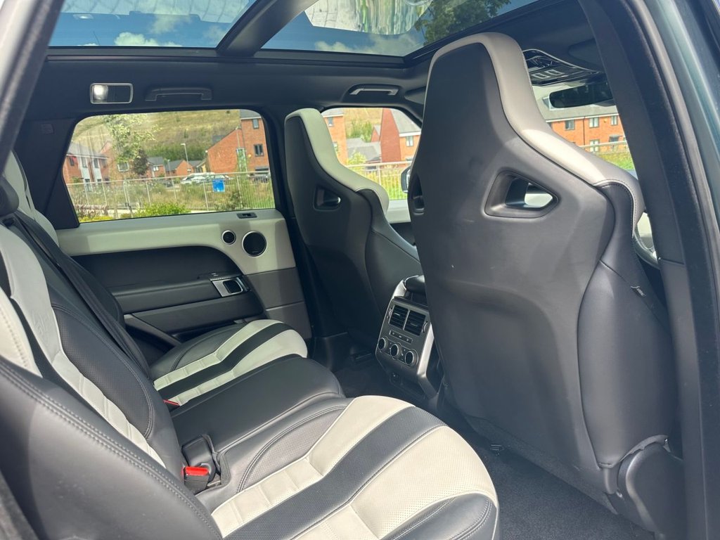 Used Land Rover Range Rover Sport 2017 for sale - 76597720: Photo 13