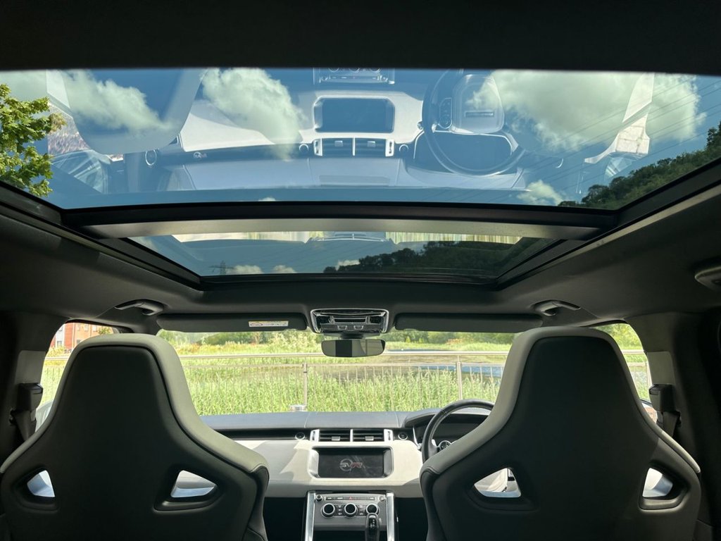 Used Land Rover Range Rover Sport 2017 for sale - 76597720: Photo 15