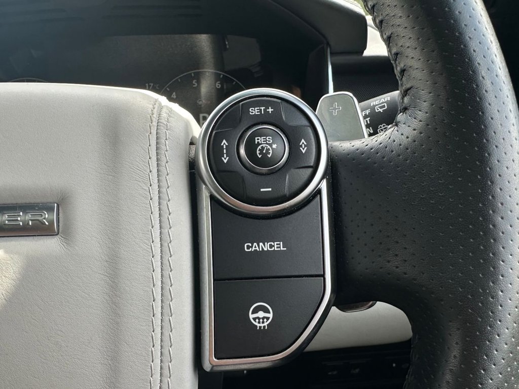 Used Land Rover Range Rover Sport 2017 for sale - 76597720: Photo 18