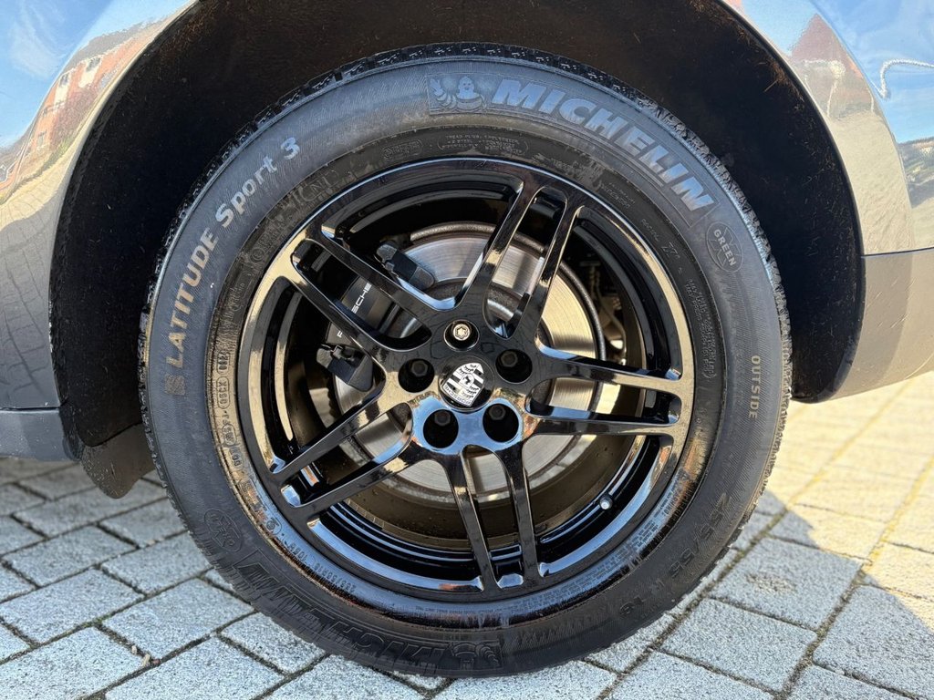 Used Porsche Macan 2020 for sale - 77826757: Photo 23