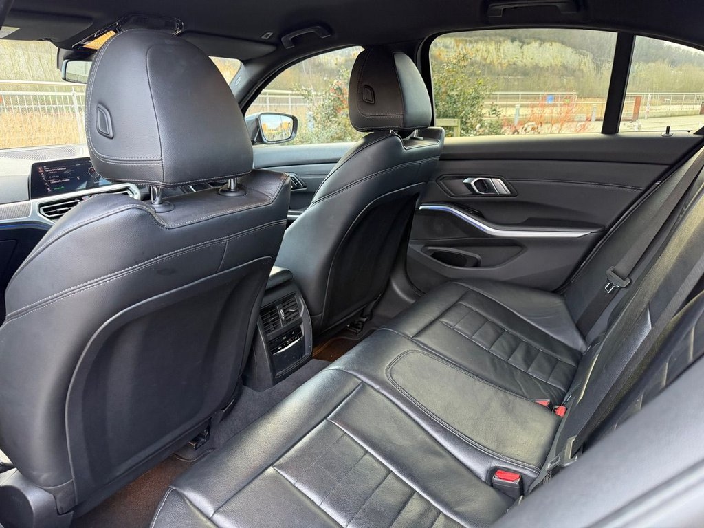 Used BMW 3 Series 2019 for sale - 77250225: Photo 14