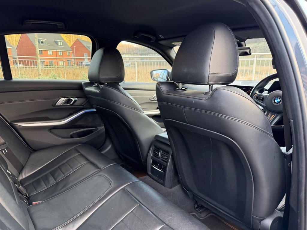 Used BMW 3 Series 2019 for sale - 77250225: Photo 9