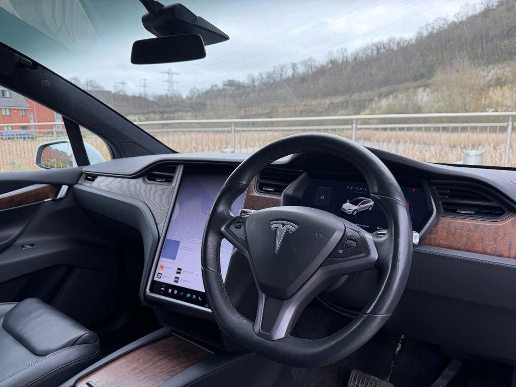 Used Tesla Model X 2020 for sale - 78102833: Photo 11