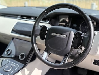 Used Land Rover Range Rover Velar 2018 for sale - 78769185: Photo