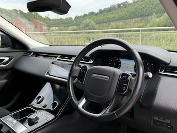 Used Land Rover Range Rover Velar 2018 for sale - 75666433: Photo
