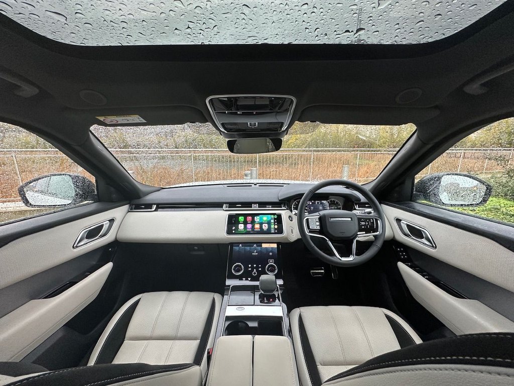 Used Land Rover Range Rover Velar 2022 for sale - 76539656: Photo 2