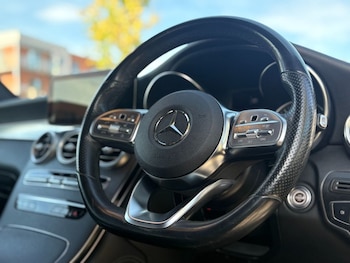 Used Mercedes-Benz GLC 2020 for sale - 79472979: Photo