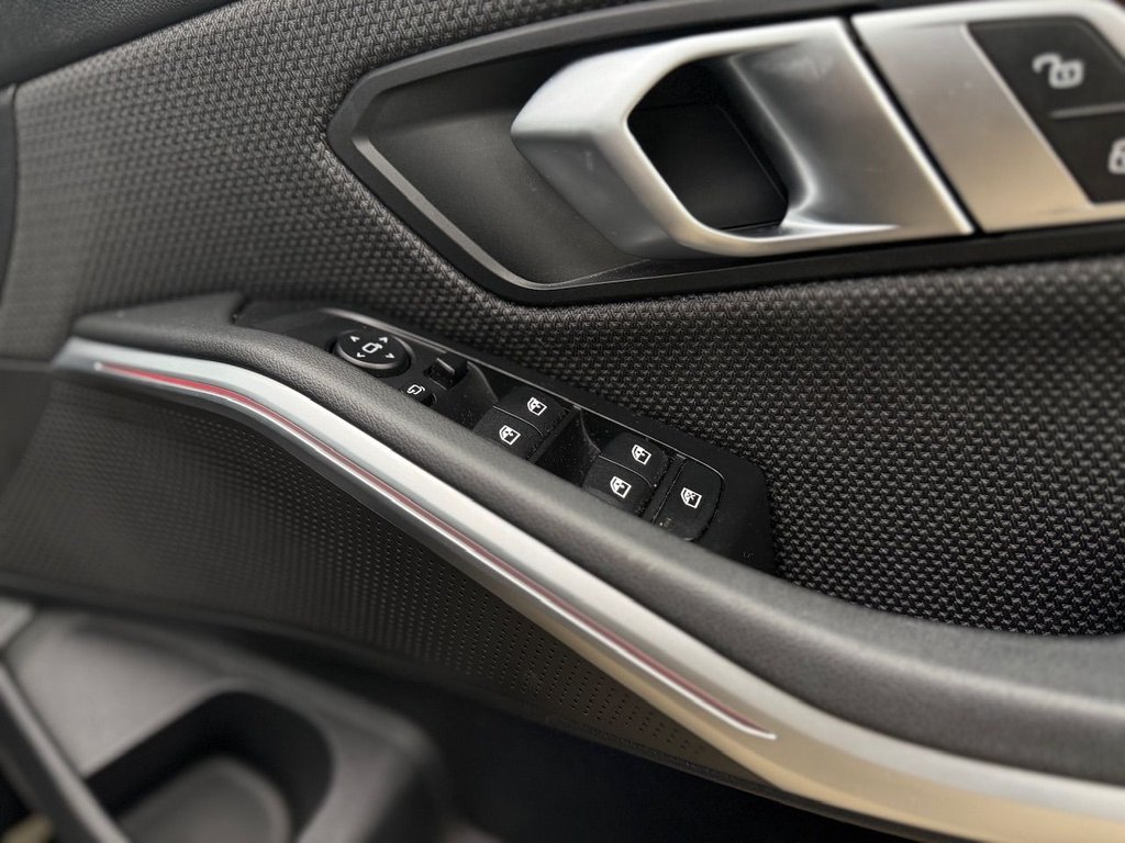 Used BMW 3 Series 2020 for sale - 77327841: Photo 18