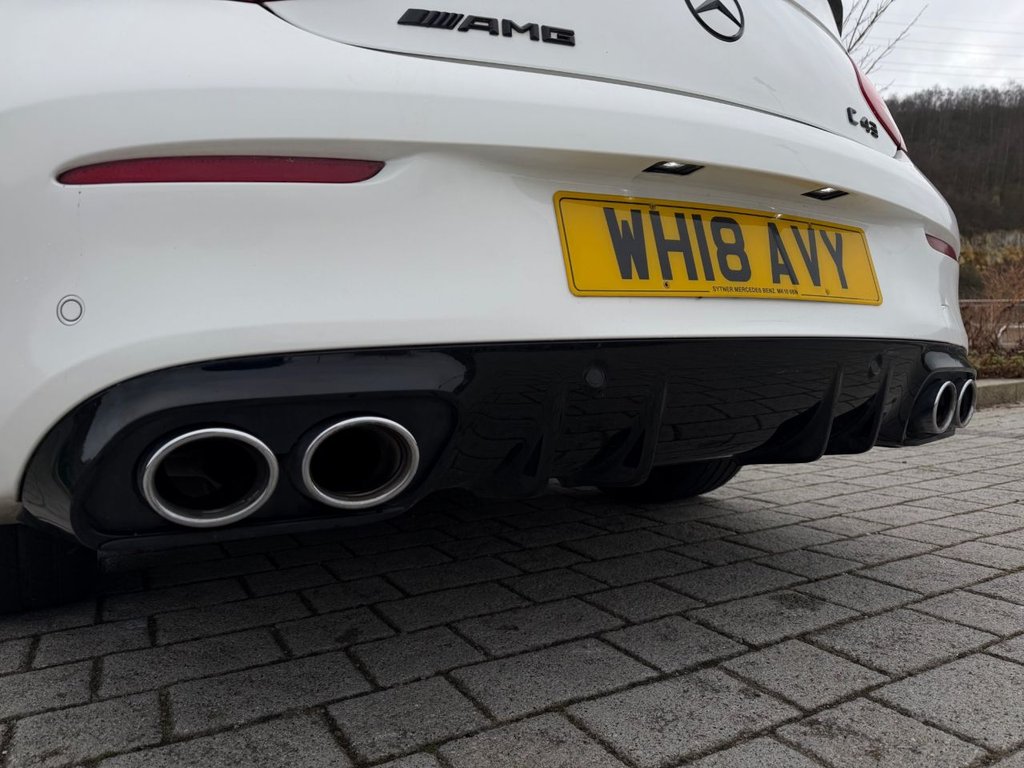 Used Mercedes-Benz C Class 2018 for sale - 77884999: Photo 10