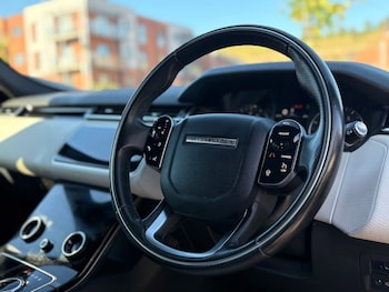 Used Land Rover Range Rover Velar 2019 for sale - 78892385: Photo