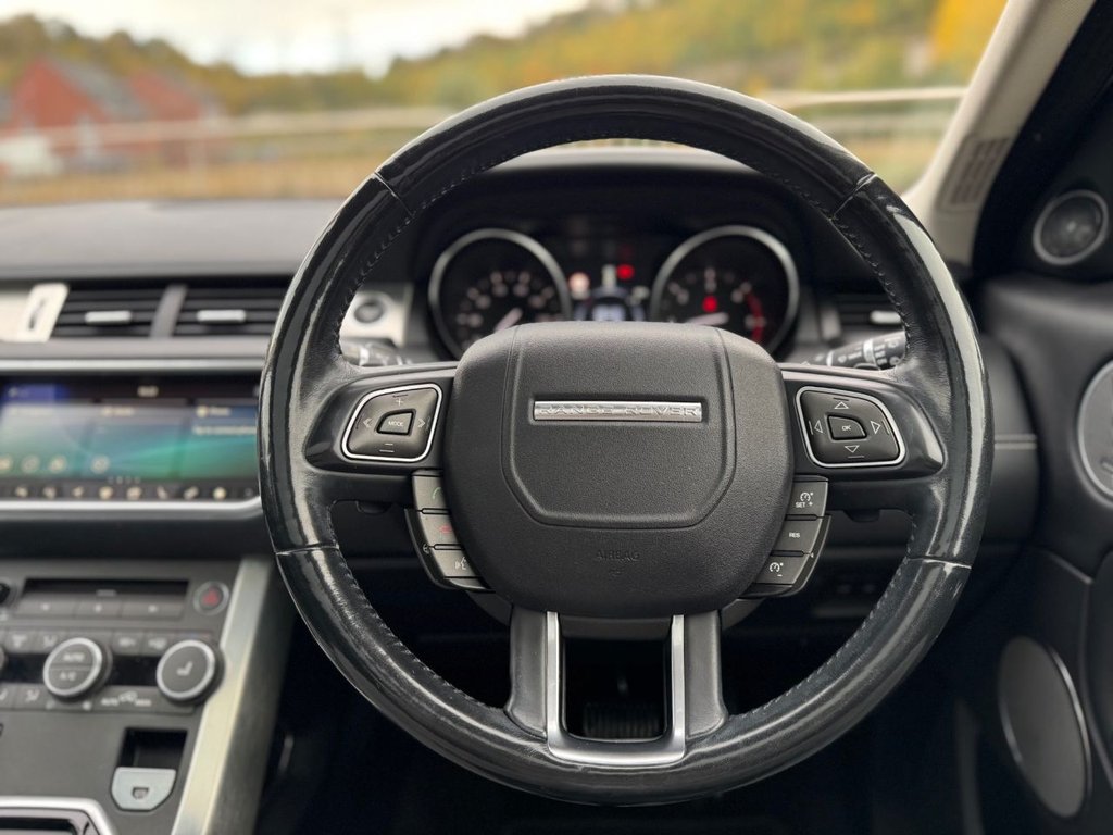 Used Land Rover Range Rover Evoque 2017 for sale - 76350532: Photo 17