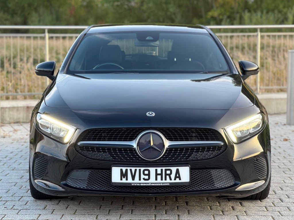 Used Mercedes-Benz A-Class 2019 for sale - 76248520: Photo 2