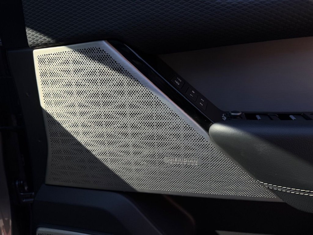 Used Land Rover Range Rover Velar 2021 for sale - 77967349: Photo 24