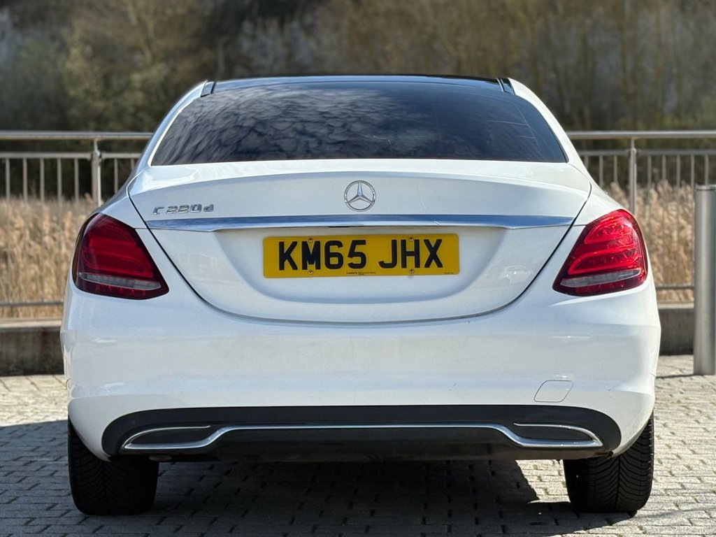 Used Mercedes-Benz C Class 2015 for sale - 78036475: Photo 6