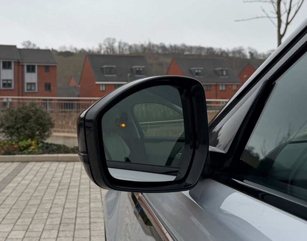 Used Land Rover Range Rover Velar 2021 for sale - 77360225: Photo 18