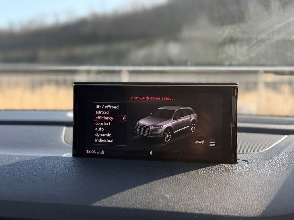 Used Audi Q7 2017 for sale - 77667766: Photo 17