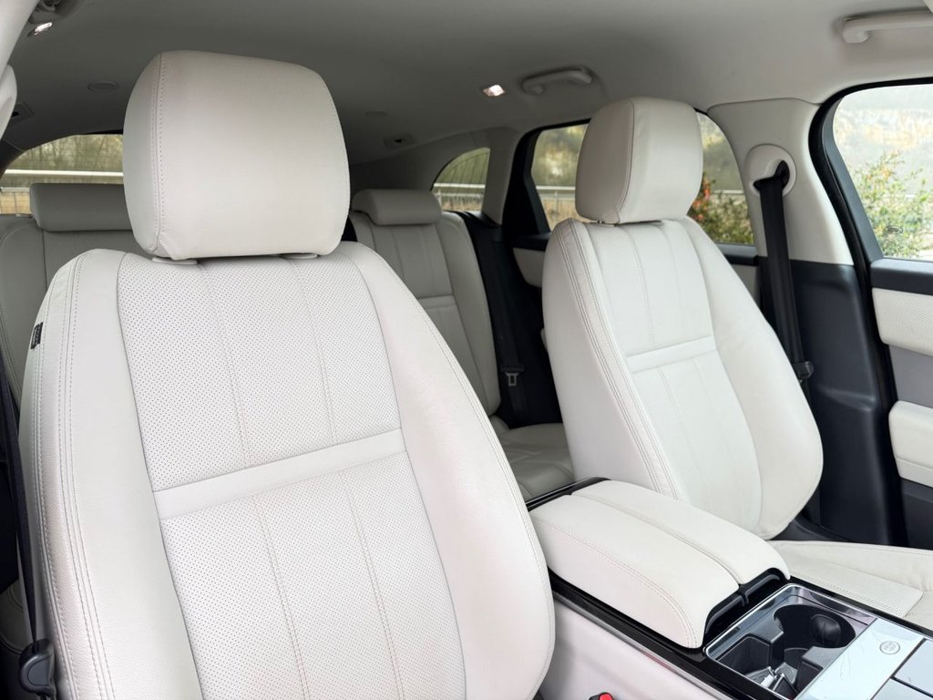 Used Land Rover Range Rover Velar 2022 for sale - 77765495: Photo 2