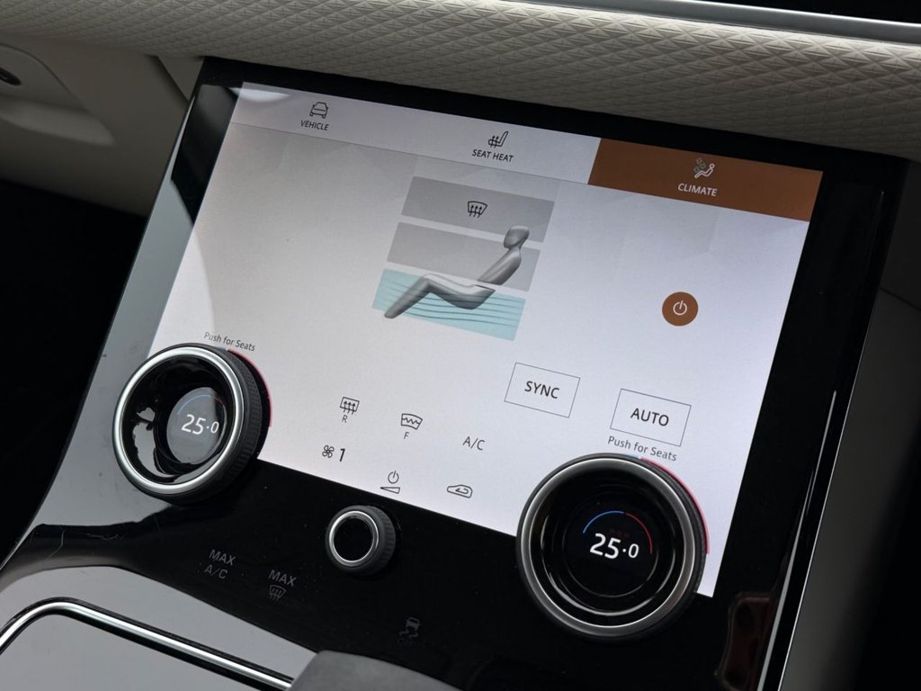 Used Land Rover Range Rover Velar 2022 for sale - 77765495: Photo 21