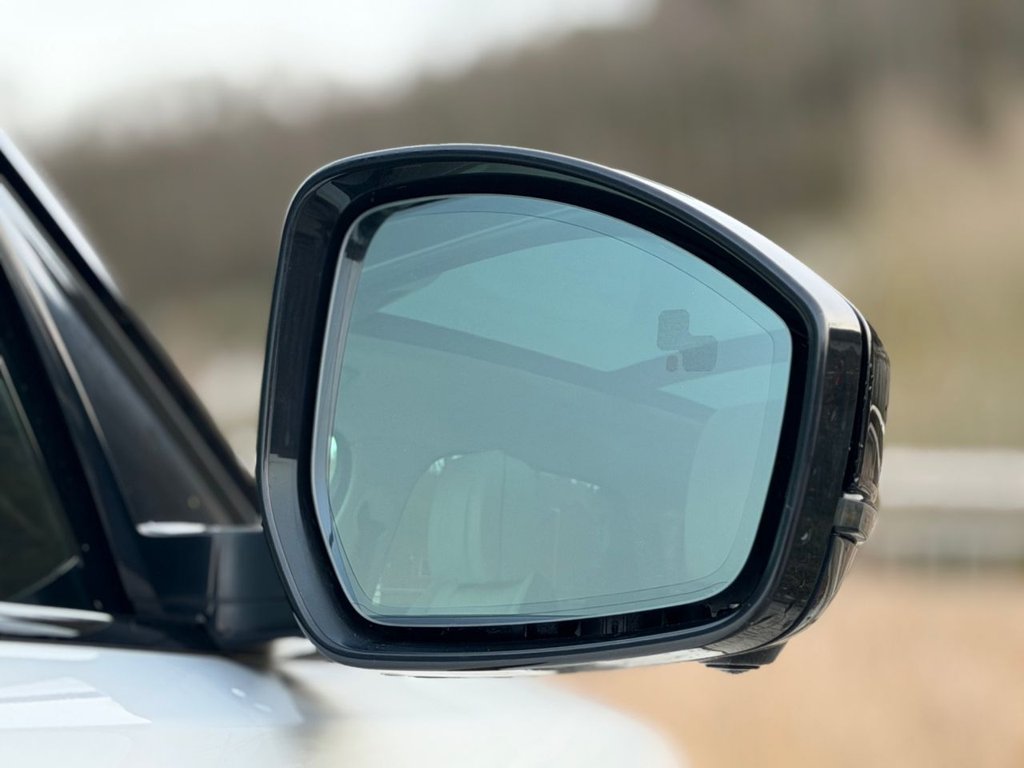 Used Land Rover Range Rover Velar 2019 for sale - 77560526: Photo 20