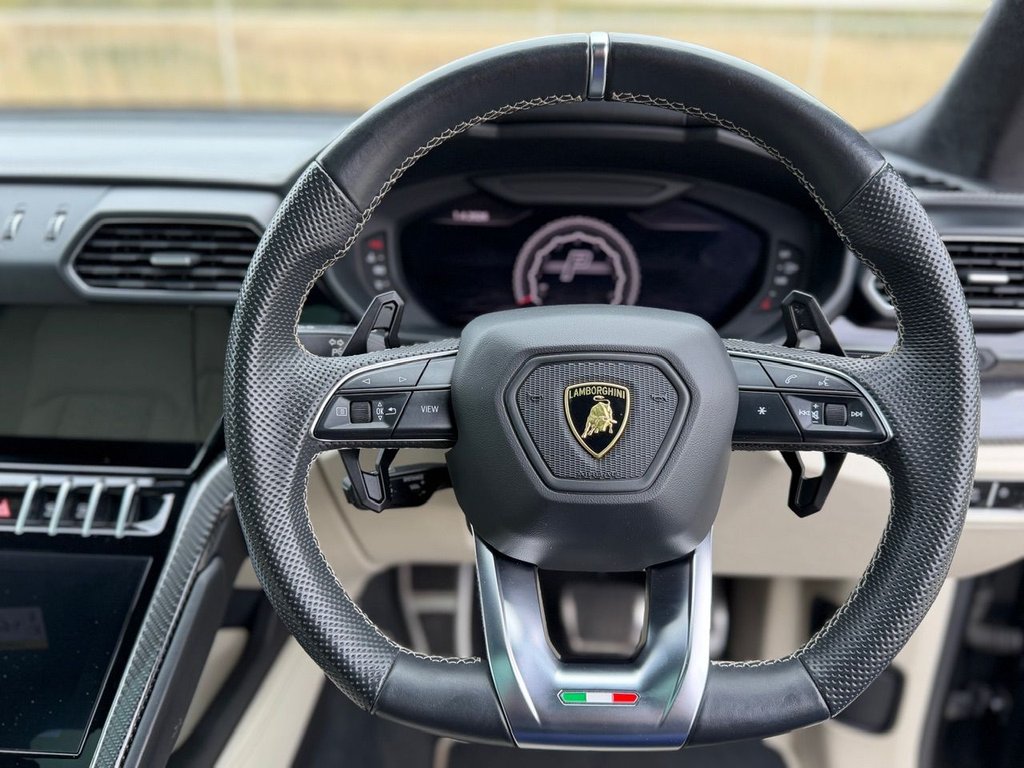 Used Lamborghini Urus 2020 for sale - 78102790: Photo 12