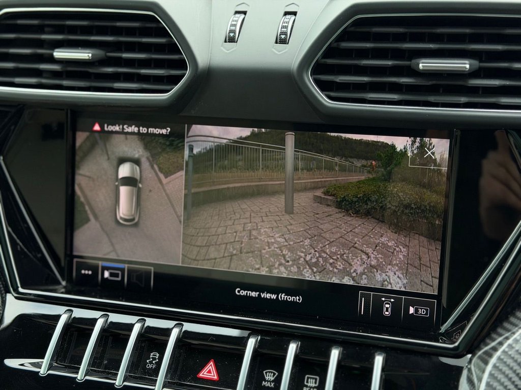 Used Lamborghini Urus 2020 for sale - 78102790: Photo 17