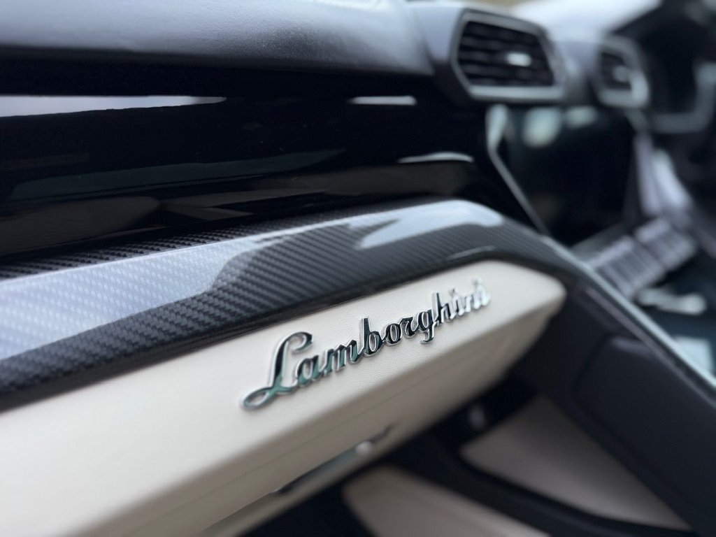 Used Lamborghini Urus 2020 for sale - 78102790: Photo 28