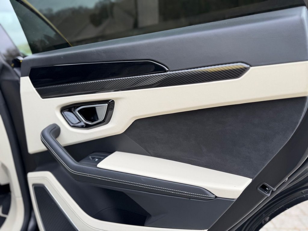 Used Lamborghini Urus 2020 for sale - 78102790: Photo 38
