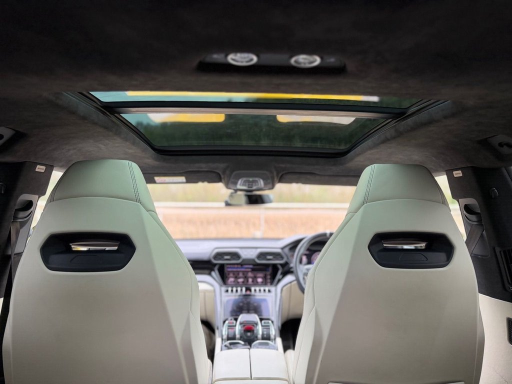 Used Lamborghini Urus 2020 for sale - 78102790: Photo 44