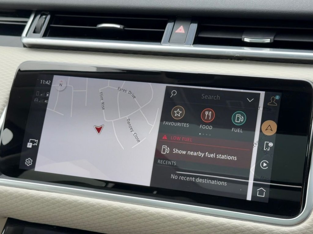 Used Land Rover Range Rover Velar 2021 for sale - 77593812: Photo 16