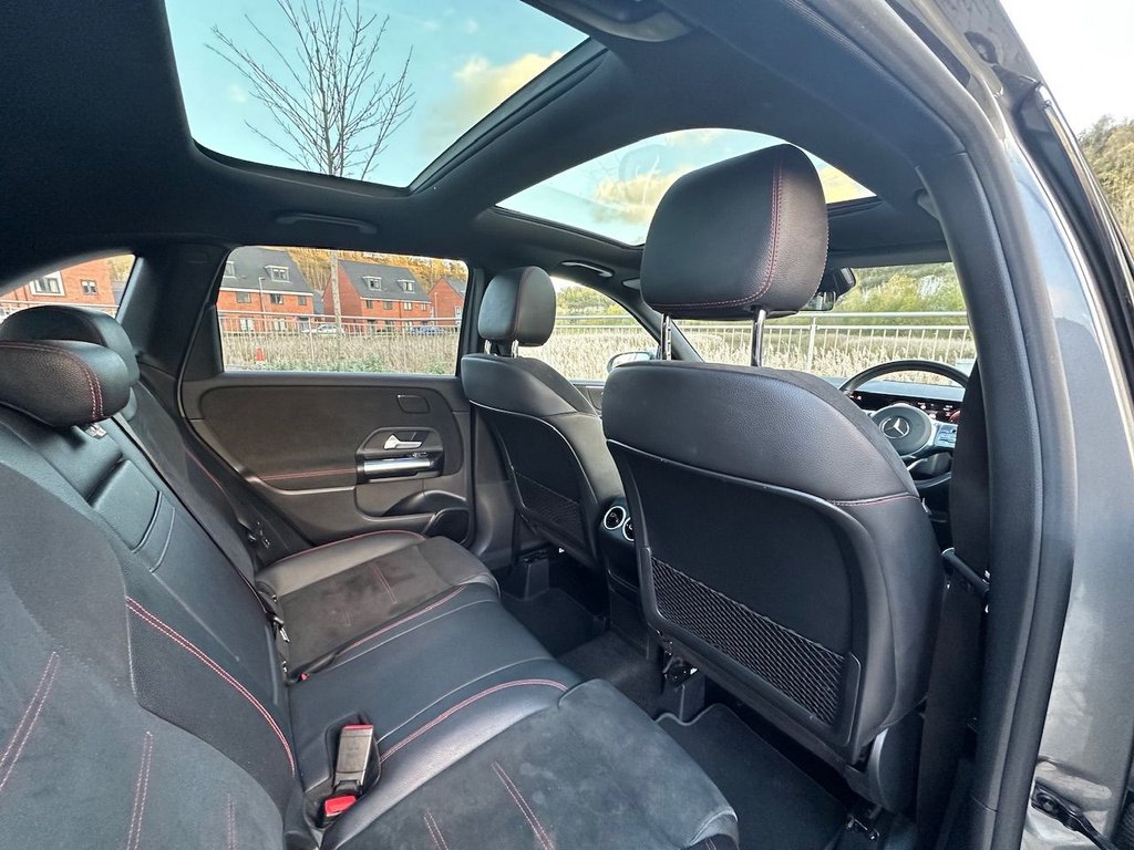 Used Mercedes-Benz B Class 2019 for sale - 76670599: Photo 14