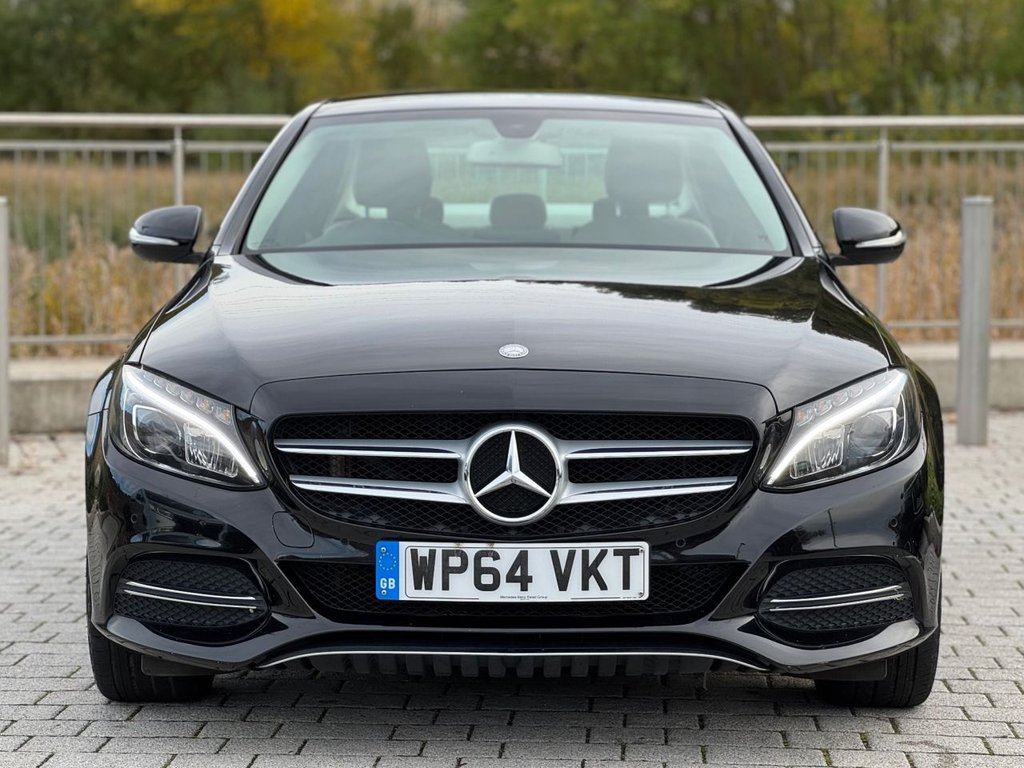 Used Mercedes-Benz C Class 2014 for sale - 76350541: Photo 2