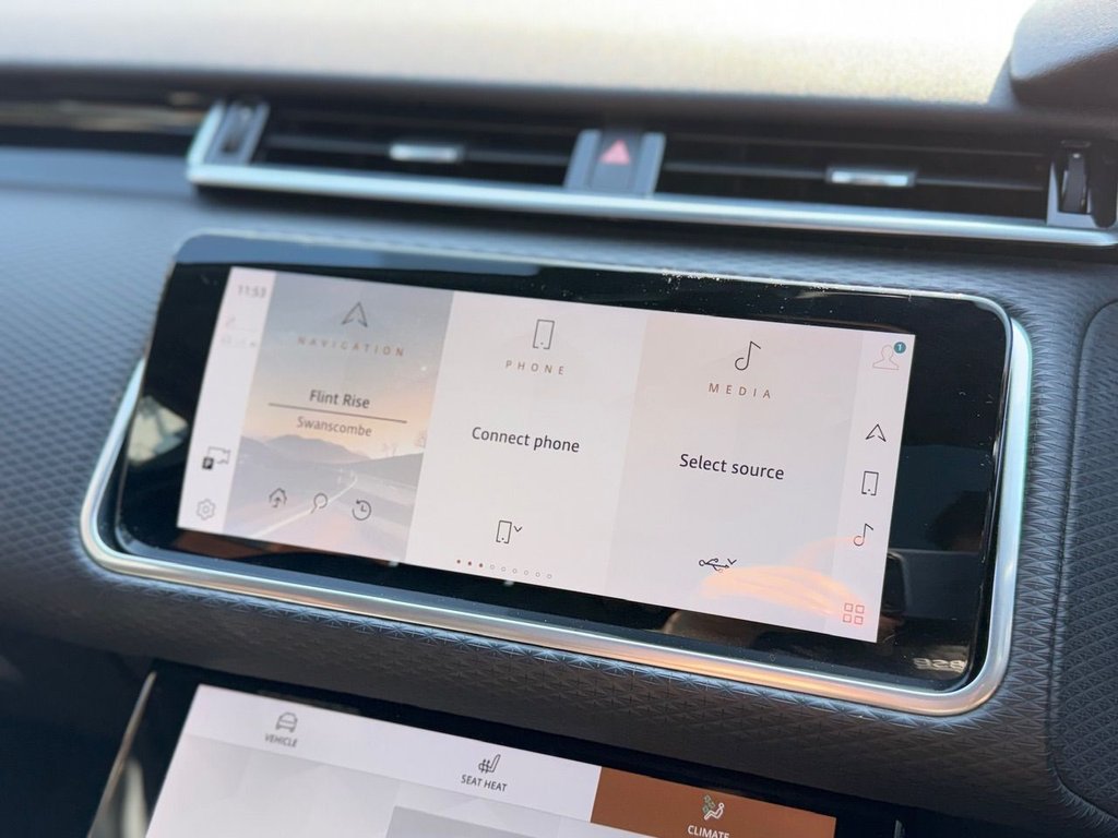 Used Land Rover Range Rover Velar 2022 for sale - 77966888: Photo 16