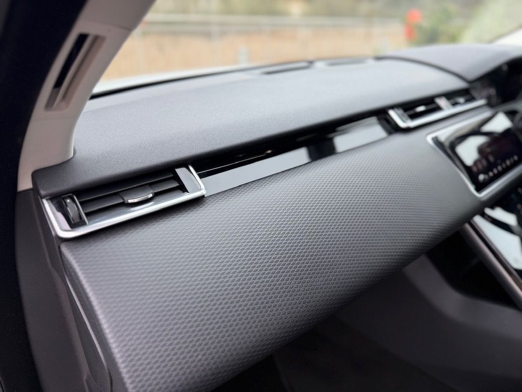 Used Land Rover Range Rover Velar 2020 for sale - 77898935: Photo 21