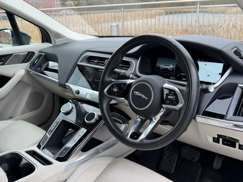Used Jaguar I-Pace 2022 for sale - 77693626: Photo 2