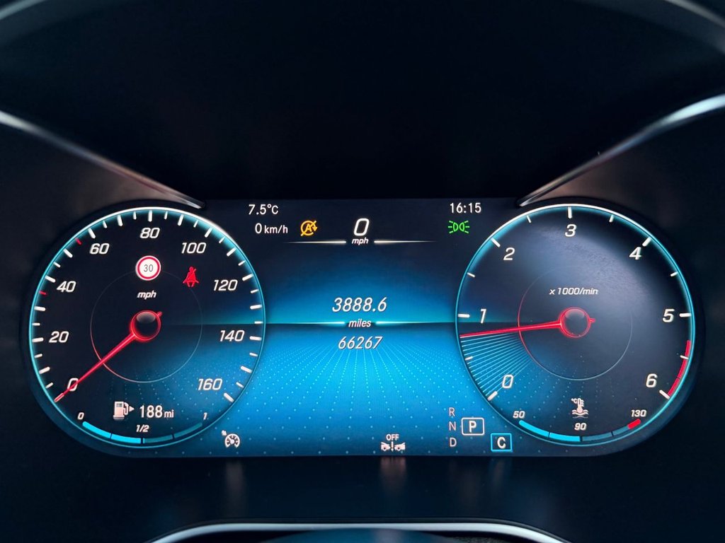 Used Mercedes-Benz GLC 2020 for sale - 77360163: Photo 19