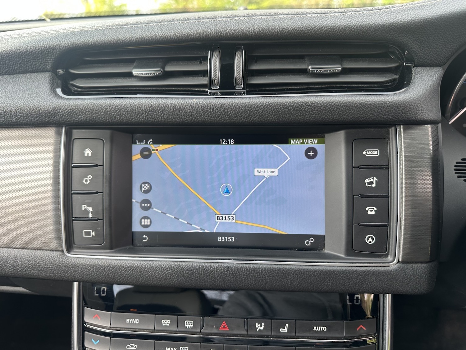 Used Jaguar XF 2016 for sale - 78201961: Photo 18