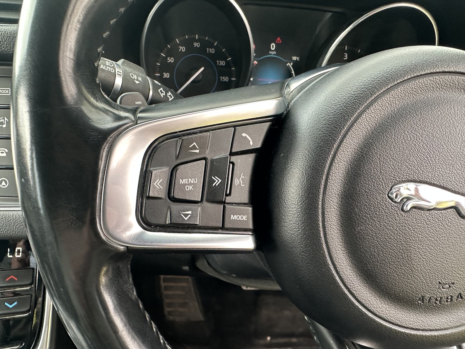 Used Jaguar XF 2016 for sale - 78201961: Photo 22