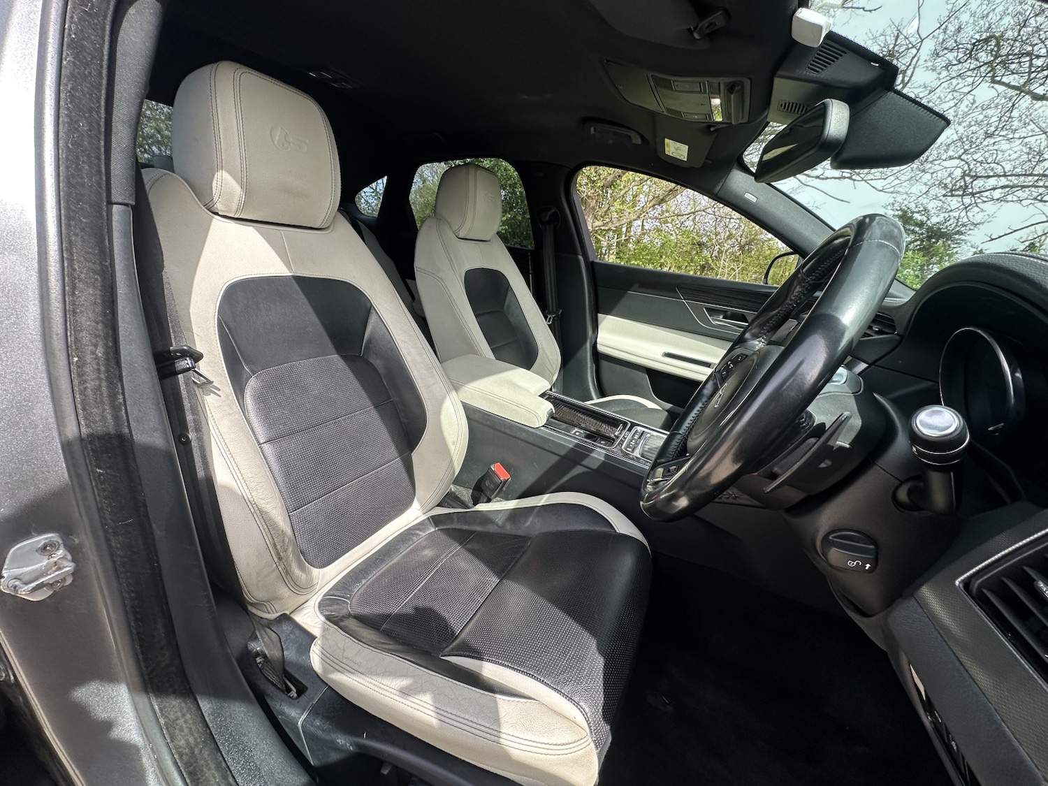 Used Jaguar XF 2016 for sale - 78201961: Photo 5