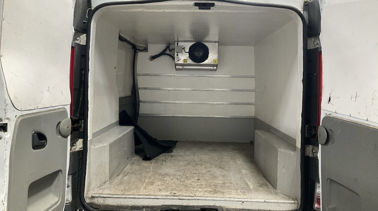 Used Vauxhall Vivaro 2013 for sale - 77562523: Photo 2