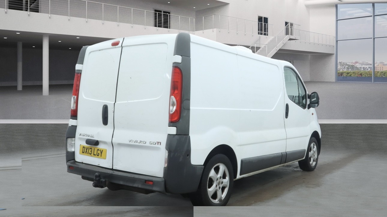 Used Vauxhall Vivaro 2013 for sale - 77562523: Photo 7