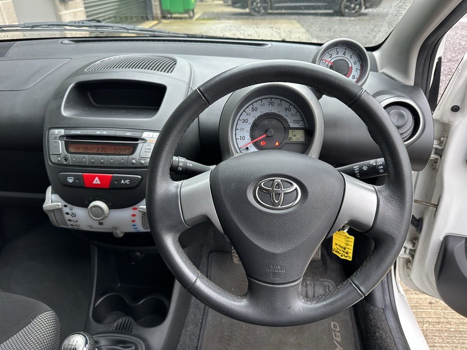 Used Toyota AYGO 2012 for sale - 77310679: Photo 11