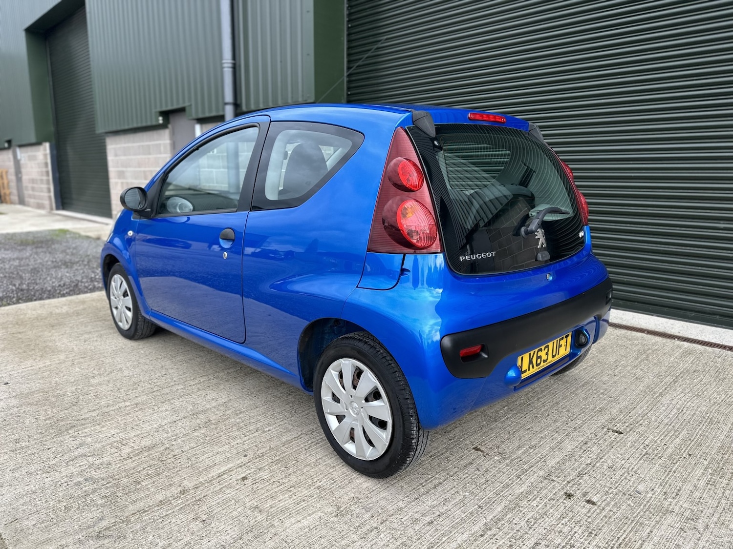 Used Peugeot 107 2014 for sale - 76316408: Photo 21