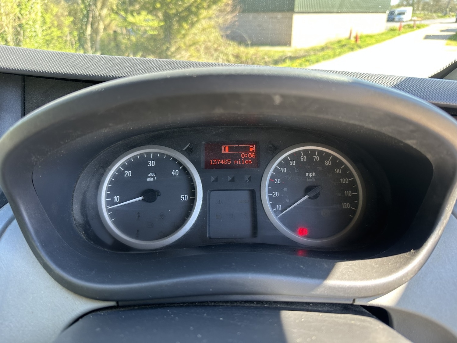 Used Vauxhall Vivaro 2014 for sale - 78090660: Photo 2