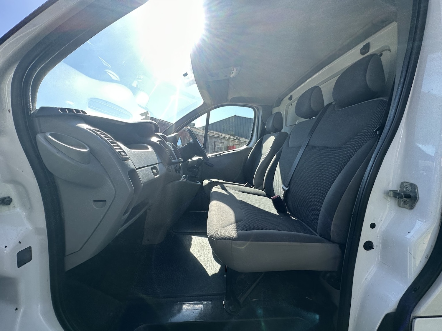 Used Vauxhall Vivaro 2014 for sale - 78090660: Photo 7