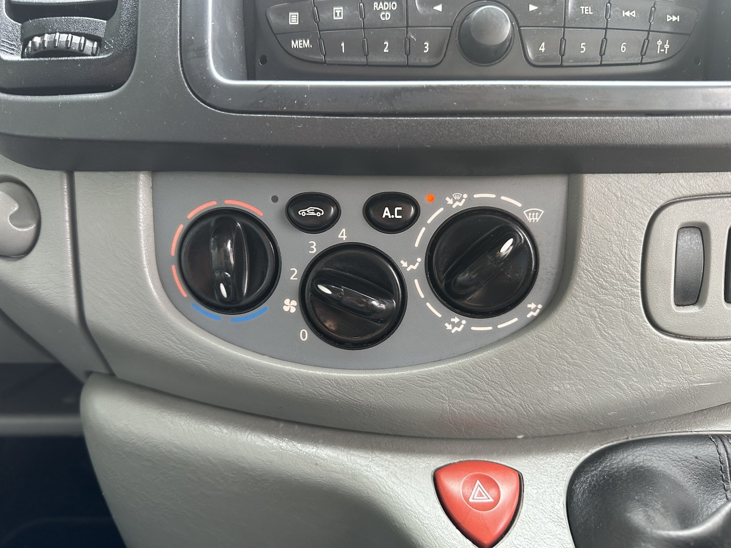 Used Renault Trafic 2012 for sale - 76316389: Photo 12