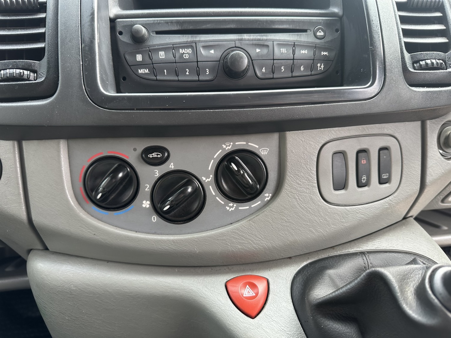 Used Nissan Primastar 2012 for sale - 77991727: Photo 13