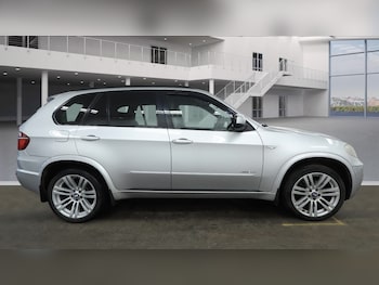 Used BMW X5 2010 for sale - 77562522: Photo