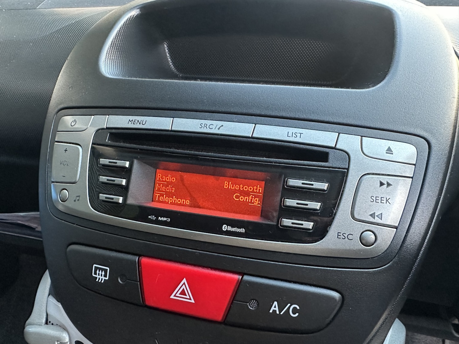 Used Peugeot 107 2012 for sale - 76380318: Photo 13